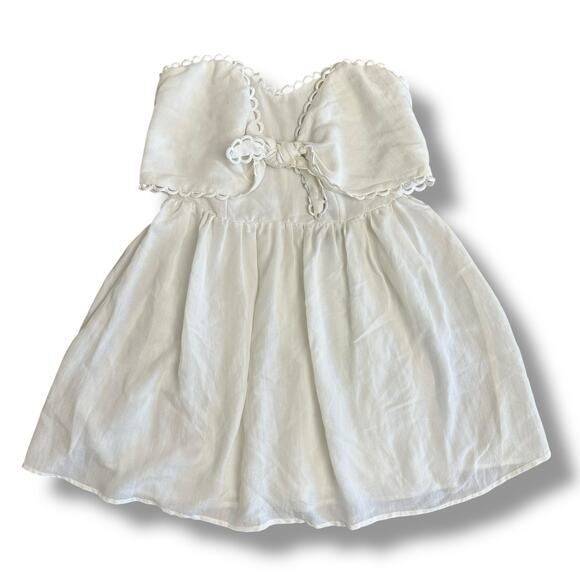DO+BE Dresses & Skirts - DO+BE White Strapless Sweetheart Mini‎ Dress Medium NWT Tie Front Scallop Trim